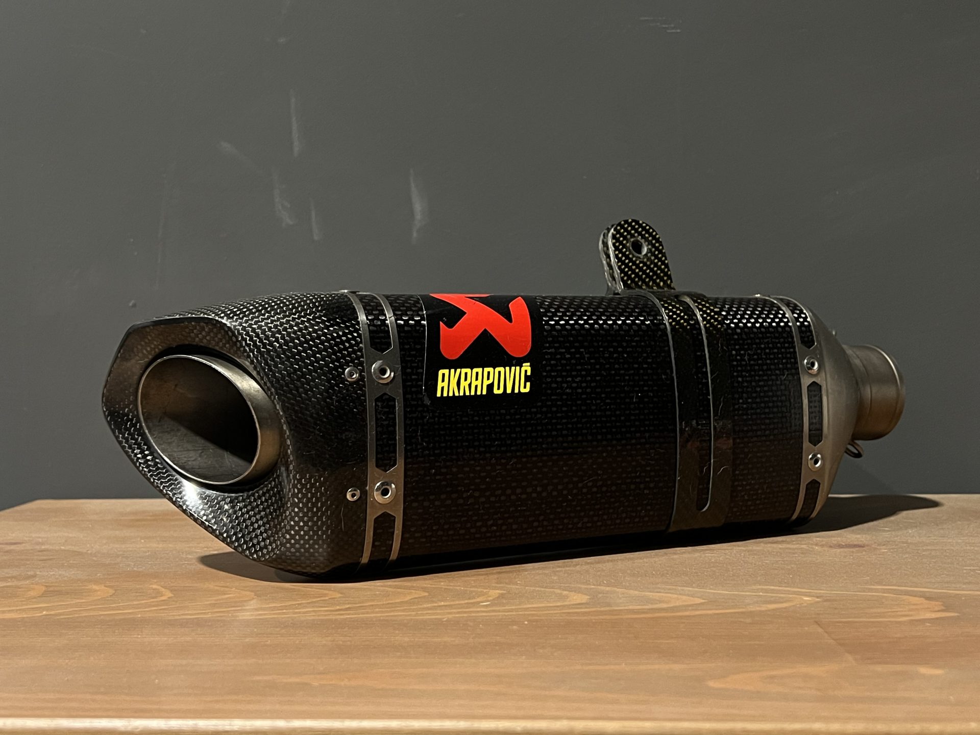 Akrapovic Full Carbon