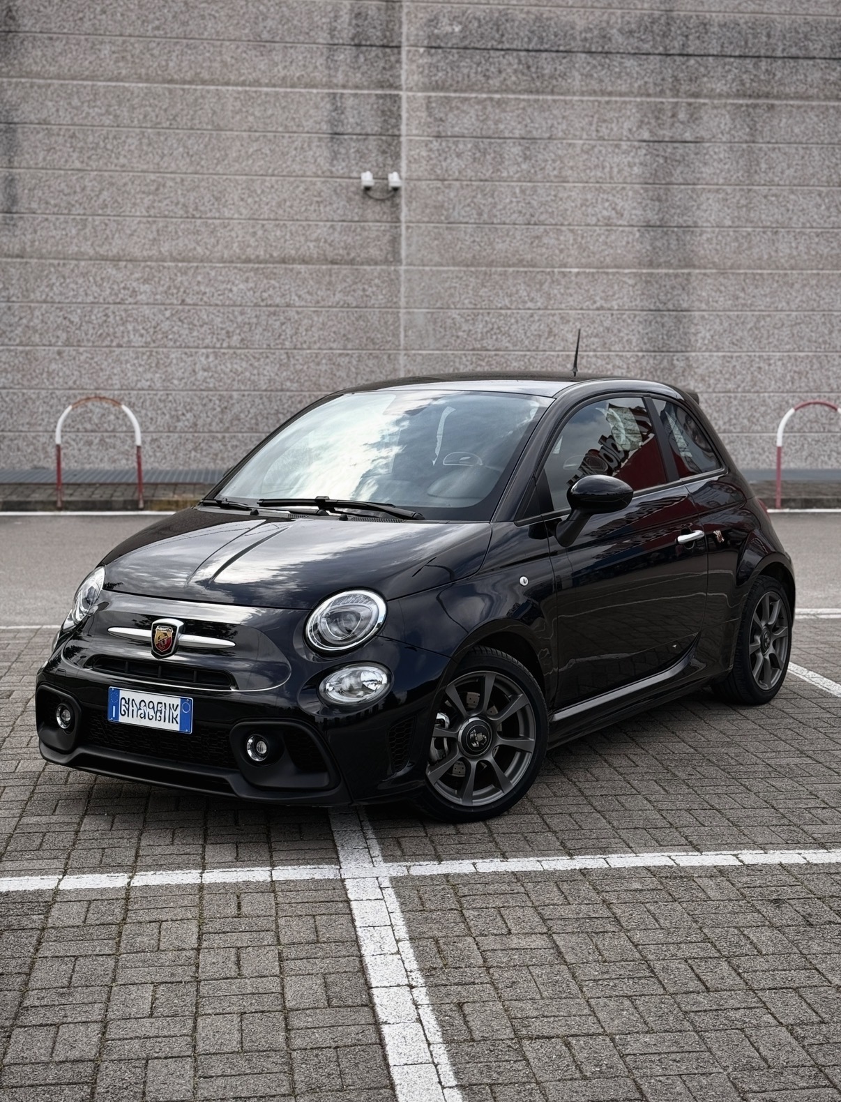 ABARTH 595 black