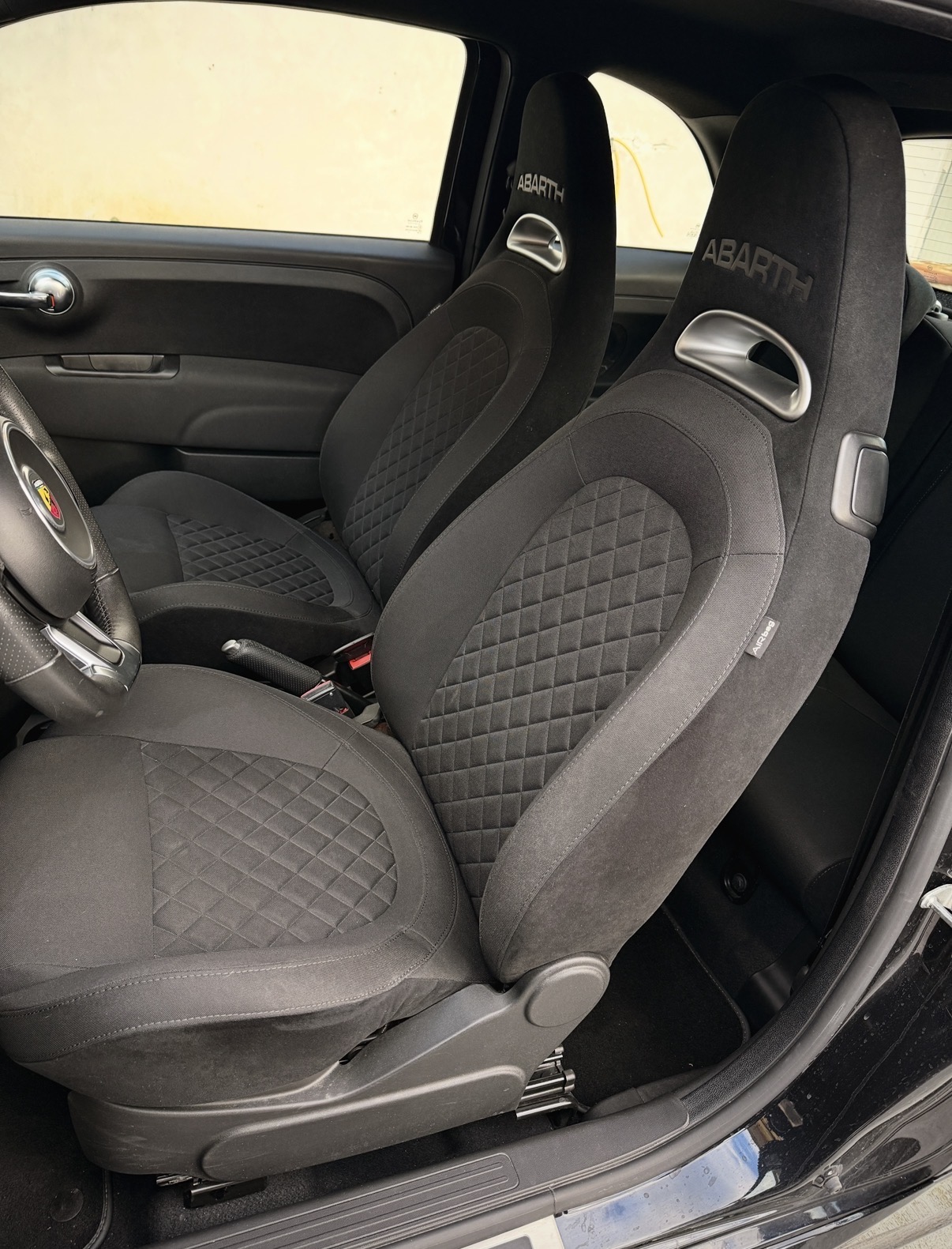 ABARTH 595 black